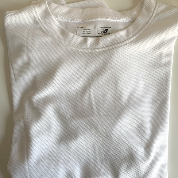 New Balance Other - 🌴3 /$40 🌴 New balance white short sleeve
